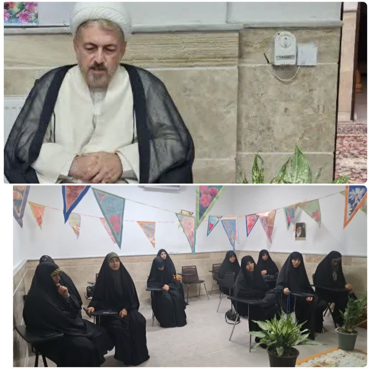 نشست با عنوان تبین قرآن و نقش آن در زندگی بشری